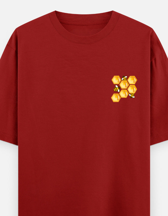 'Bee' A Hero oversized t-shirt front pocket print — Red drop-shoulder unisex tee | StyleUp.Today