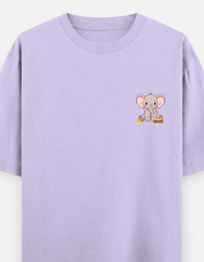 Ivory League oversized t-shirt front pocket print — Lavender drop-shoulder unisex tee | StyleUp.Today