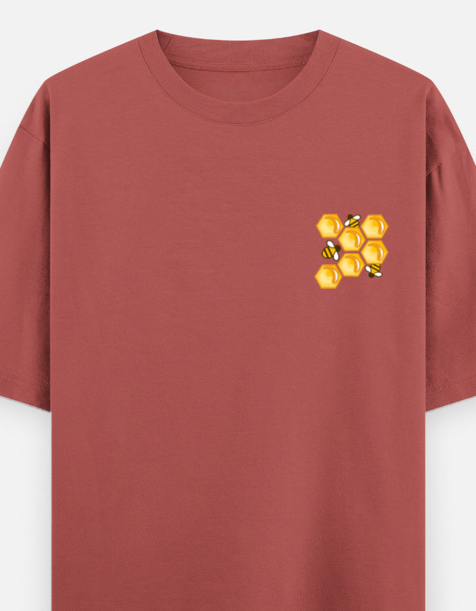 'Bee' A Hero oversized t-shirt front pocket print — Coral drop-shoulder unisex tee | StyleUp.Today