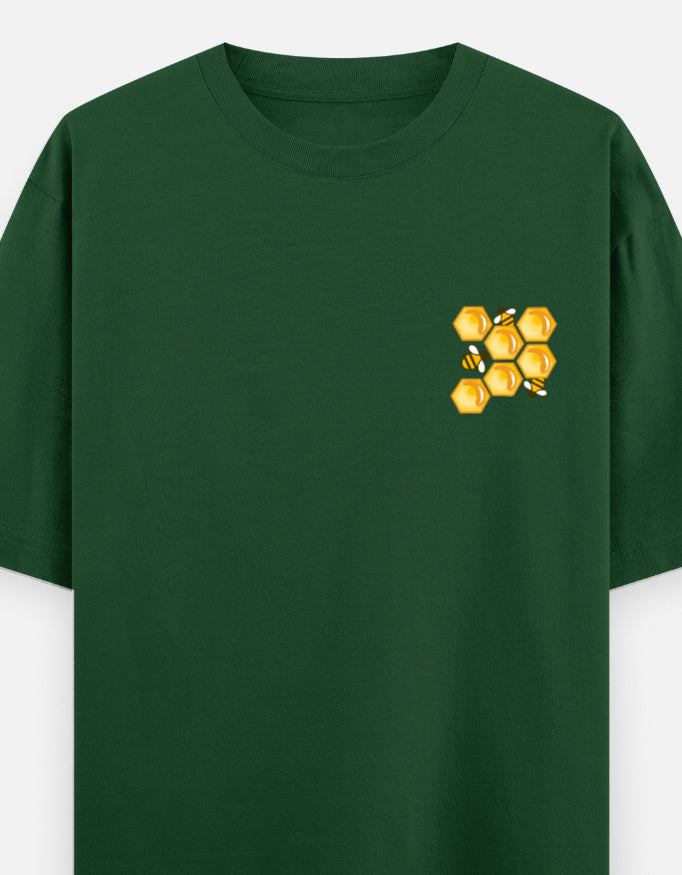 'Bee' A Hero oversized t-shirt front pocket print — Bottle Green drop-shoulder unisex tee | StyleUp.Today